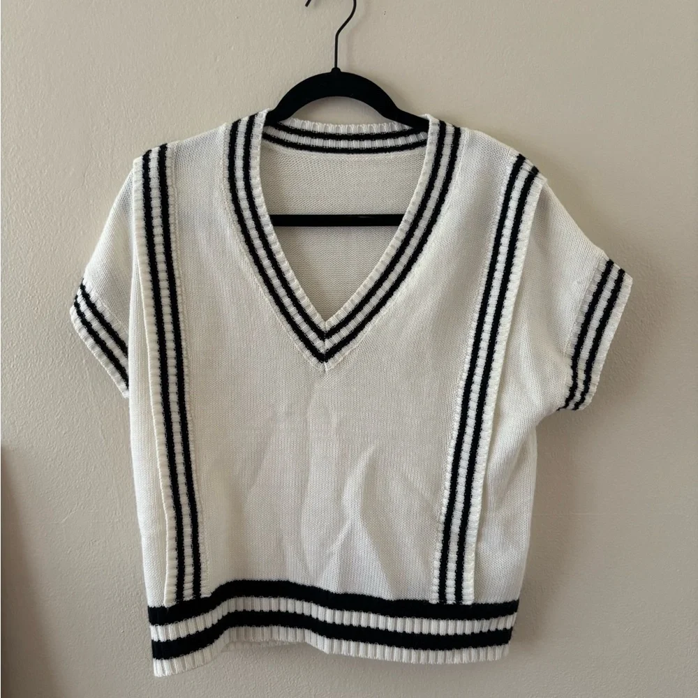 White V-Neck Striped Knit Top - Picture 1 of 3